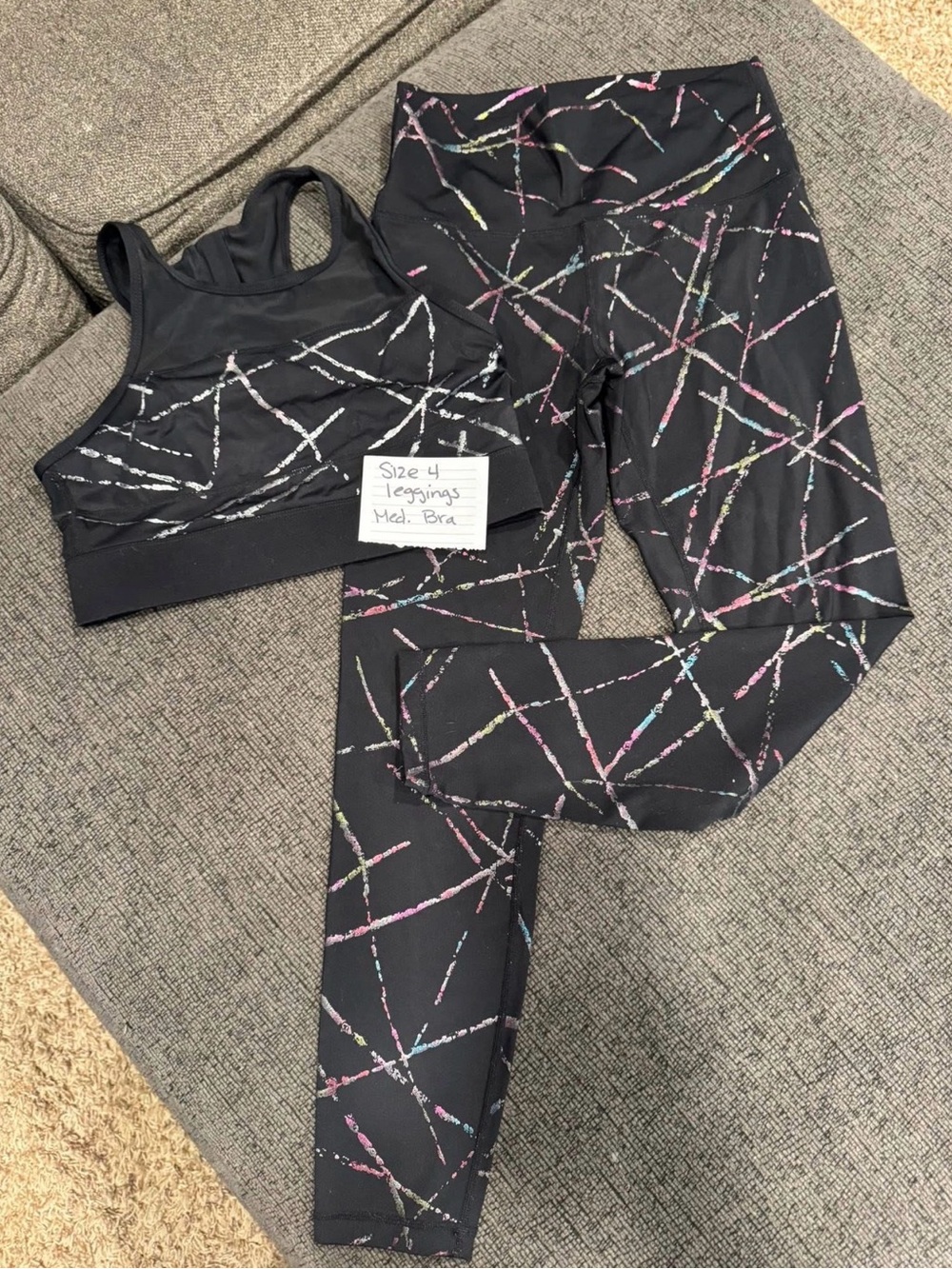 Black Multicolor Patterned Sports Bra and Leggings Set
